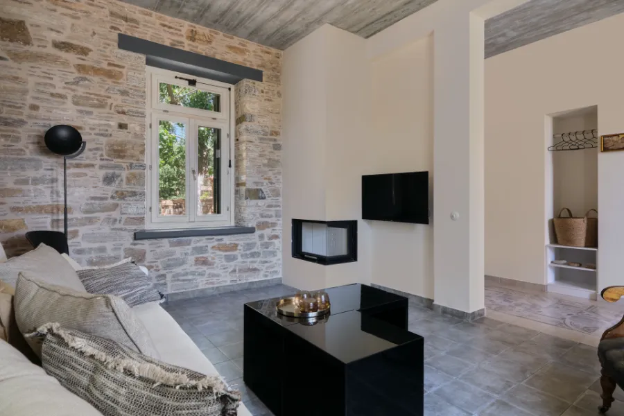 Open-Plan Living — Villa Notos Lesvos